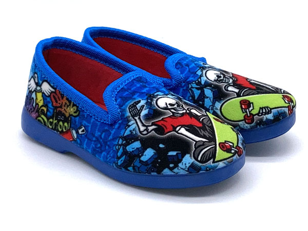 Producto 38-706 AZULON 27/35 SKATE COPETE