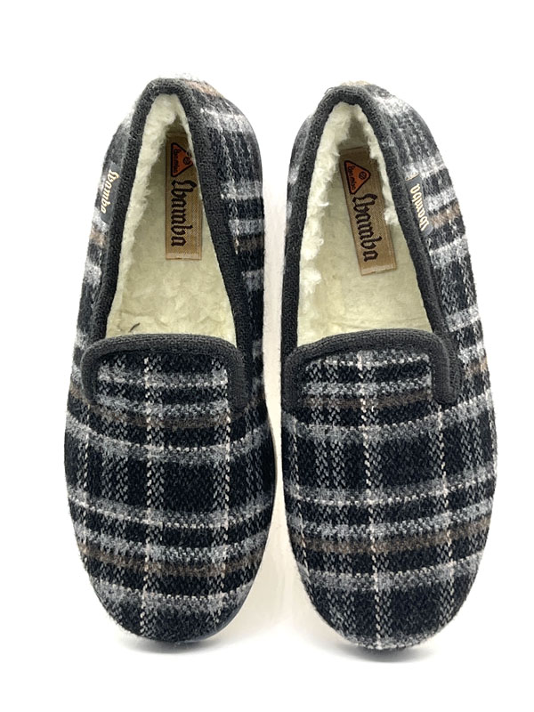 Producto Zapatilla Wamba paño cuadros gris 39/46 forro lana piso flex