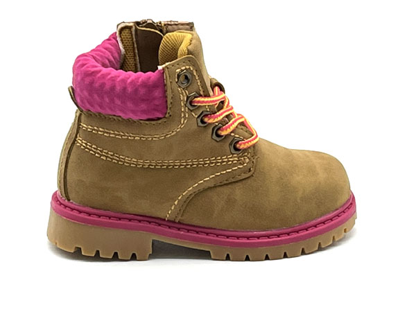 Producto Bota Panama camel 20/25 Cuello fuxia ultraligera